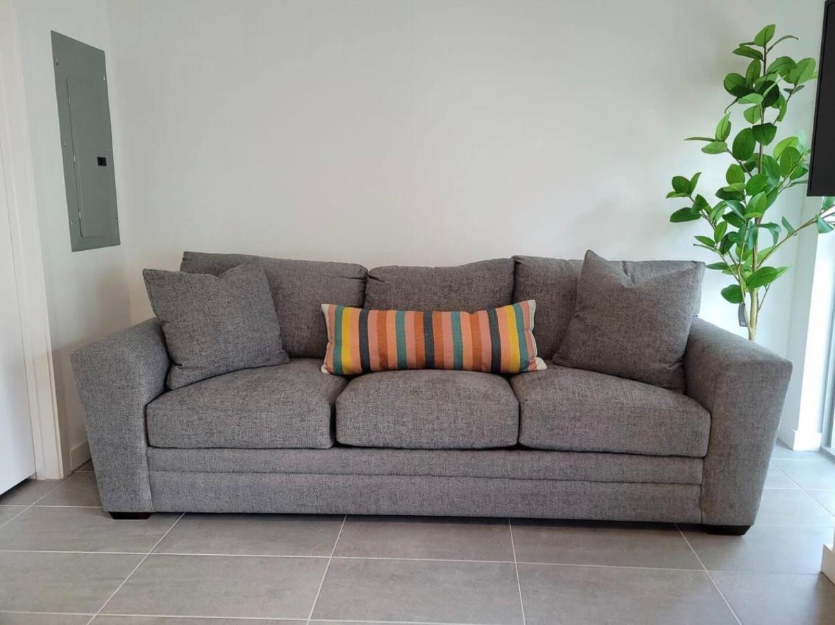 מיאמי Comfortable Studio With King Bed And Queen Sofa-Bed מראה חיצוני תמונה